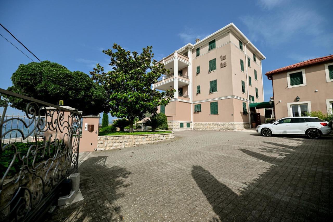 Villa Hresc I Zadar Exterior foto